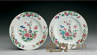 清雍正 粉彩牡丹纹盘(一对) 直径22cm