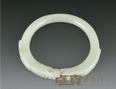 清 白玉雕双龙抢珠镯子 6.7cm