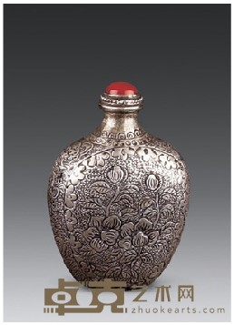 银雕花卉杂宝鼻烟壶 高6.1cm