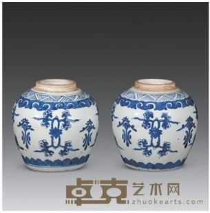 青花龙凤罐 高13cm；直径4.5cm
