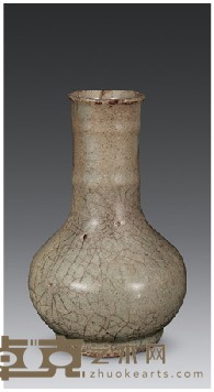 宋 官窑穿带瓶 高13cm；底径6cm