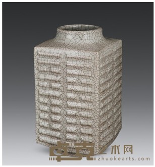 哥釉开片弦纹方瓶 高40cm