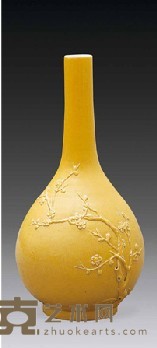 黄釉刻瓷棒槌瓶 高23cm