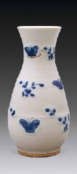 明 哥瓷青花瓶
