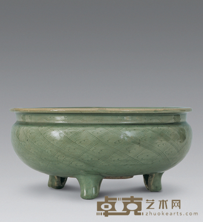 明 龙泉三足炉 径31cm;高14.5cm