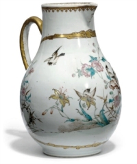 A CHINESE EXPORT FAMILLE ROSE EWER