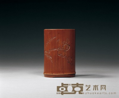 清中期 竹雕佳果图笔筒 高16.6cm