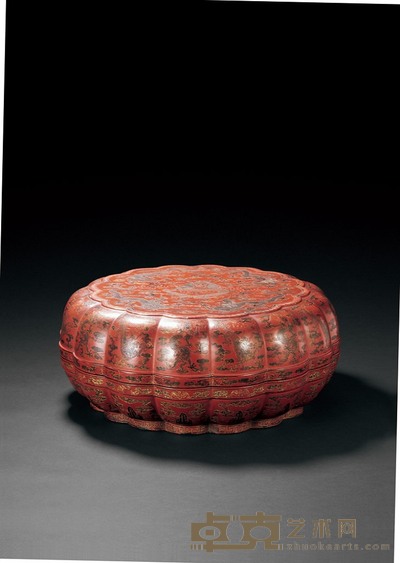 清乾隆 戗金彩漆云龙纹大捧盒 直径45.5cm