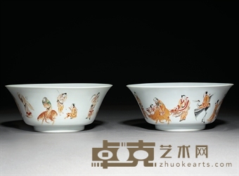 YONGZHENG (1723-35) A PAIR OF RARE FAMILLE VERTE ‘IMMORTALS’ BOWLS