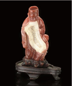A CARNELIAN CARVING OF A SCHOLAR AND ASSISTANT, 19TH CENTURY