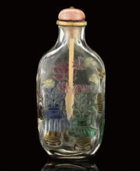 A FIVE COLOUR GLASS OVERLAY SNUFF BOTTLE, PROBABLY 19TH CENTURY