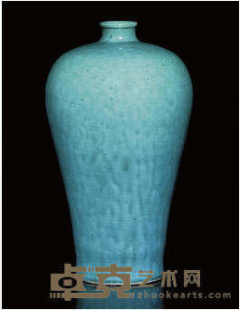 A TURQUOISE GLAZED MEIPING VASE, 18TH CENTURY 35cm