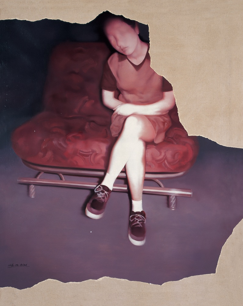 何森 1998年作 坐着的女孩119×149cm