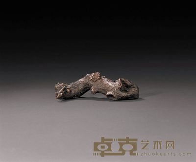 陈鸣远款紫砂松段笔架 长12cm