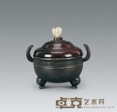 明 铜回纹翅耳兽足香炉 高12.7cm