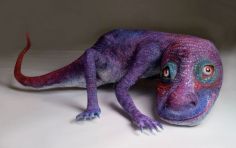 许自贵 2007年作 紫色蜥蜴
