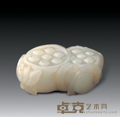 清18世纪 白玉莲蓬摆件 长6.3cm