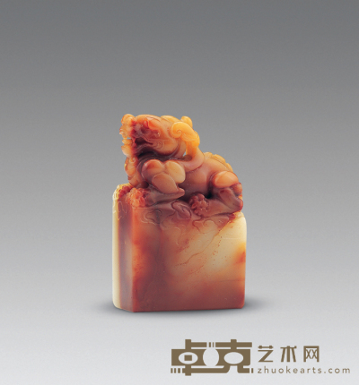 寿山三彩芙蓉石雕兽钮印章 3.6×2.1×5.8cm