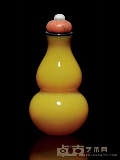 1750-1850 御制黄料葫芦形鼻烟壶 高6.3cm
