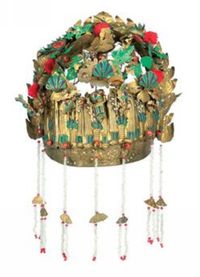 A GILT METAL HEADDRESS  CHINA，CIRCA 1920