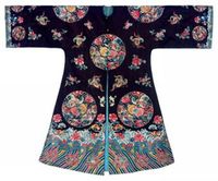 A SEMI-FORMAL ROBE  LATE QING DYNASTY，MID 19TH CENTURY