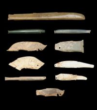 TEN EARLY JADE FISH PEDAANTS，SHANG/WESTERN SHOU DYNASTY (1600-771BC)