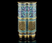 A CLOISONNE ENAMELLED AND GILT BRONZE WALL VASE，18TH CENTURY