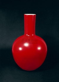 2008年作 徐少东制 德化窑富贵红天球瓶