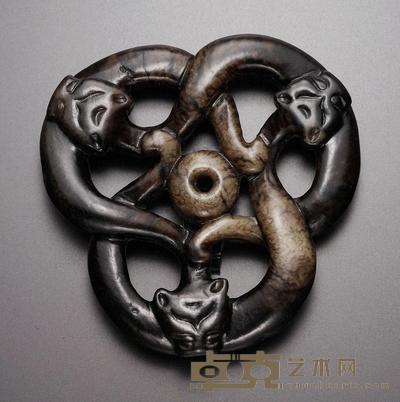 明代 灰白玉交结三方珮 长4.5cm