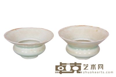 影青刻划花渣斗一对 径:12、13cm