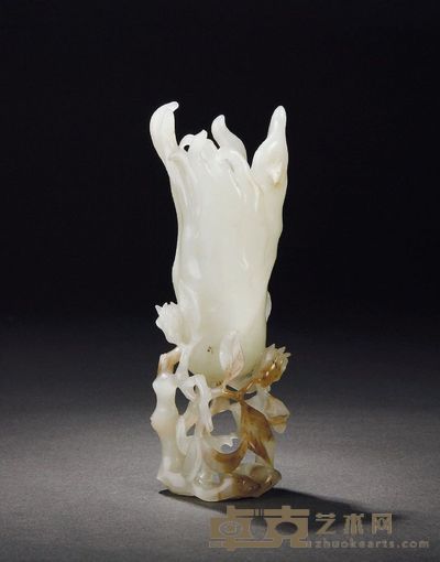 清·白玉雕佛手花插