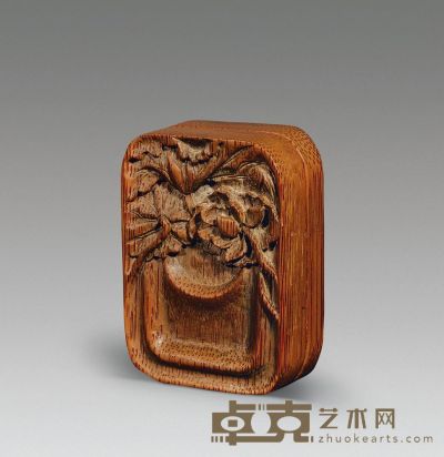清 竹雕花卉砚形盖盒 长6.5cm