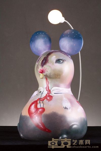郭维国 2007年作 感动鼠 45×45×60cm