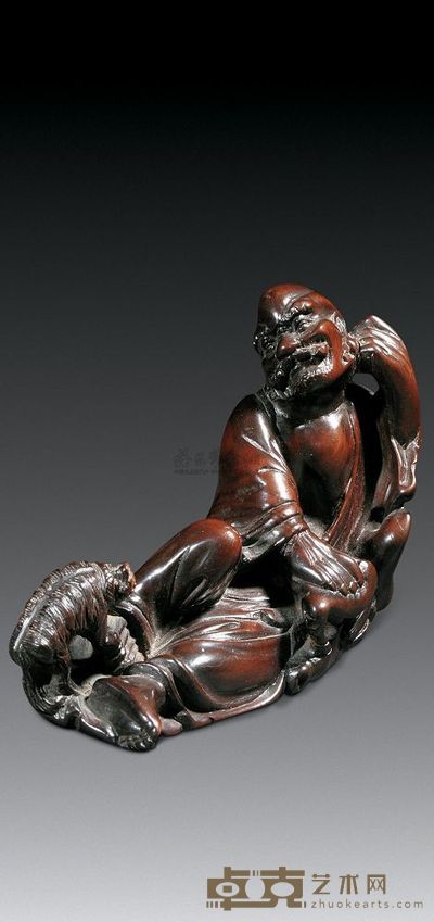 清 黄杨木雕伏虎罗汉 长11.5cm;高8.5cm