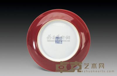 清乾隆 祭红釉盘 直径20.8cm