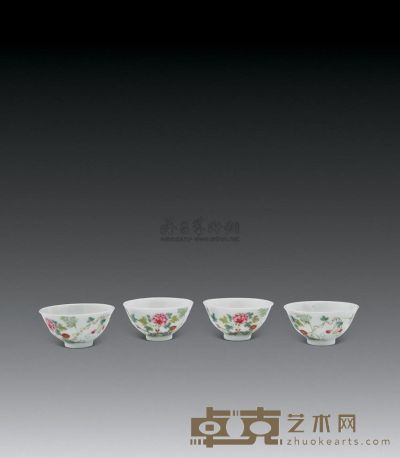 清光绪   粉彩花卉纹酒杯 （四只） 直径6.2cm