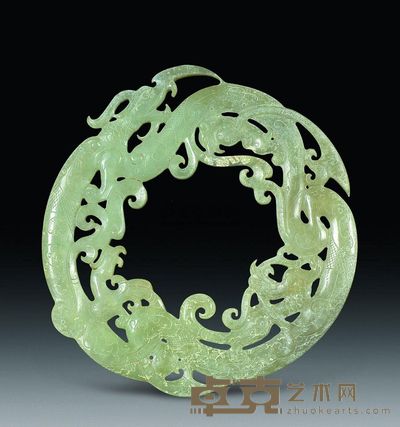 汉代 青白玉龙凤纹环形佩 重69g；长10.4cm