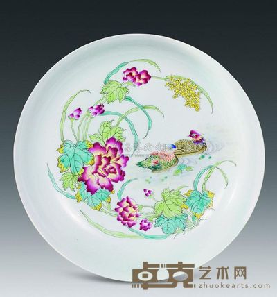 清代 粉彩花叶鸳鸯盘 高4.8cm；口25cm；底15.5cm