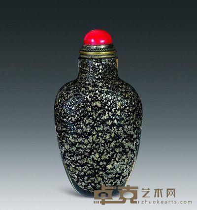 清代 黑地洒金琉璃鼻烟壶 高9cm；口2cm；底2cm