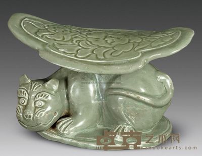 宋代 耀州窑刻划花虎枕 高10.5cm
