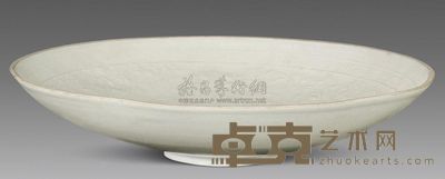 宋代 定窑印花龙纹芒口盘 高4.3cm；口21.2cm；底5.8cm