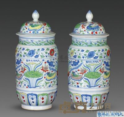 明成化 斗彩莲池鸳鸯壮罐 （一对） 高25cm；口9cm；底7.5cm