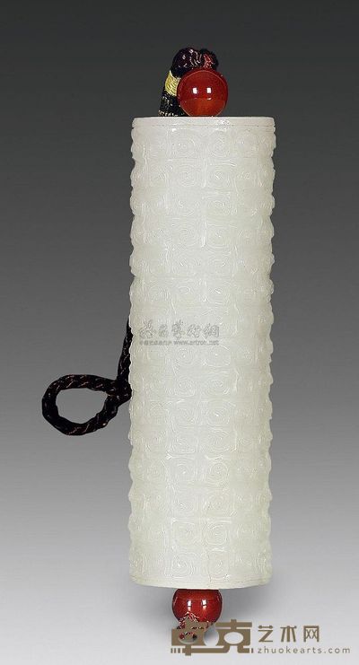 白玉勾连云纹勒子 重71g；长7cm