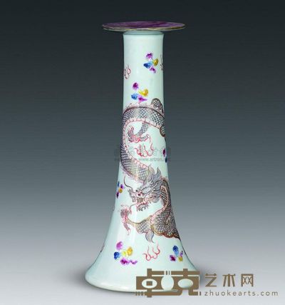 清代 粉彩描金龙纹烛台 高26.5cm