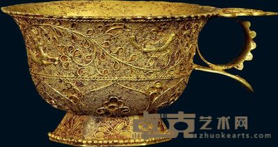 明代 黄金卷草鸟兽纹花口杯 高4.8cm；重109g；含金量87%
