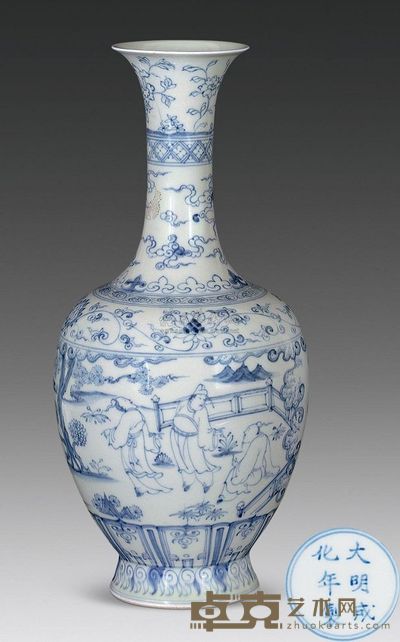 明成化 青花高仕逸乐图赏瓶 高30cm；口7.3cm；底8.3cm