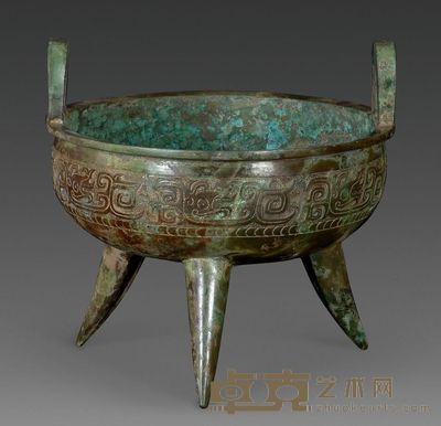 商代 青铜三足鼎 高19cm；口19.5cm；重1533g