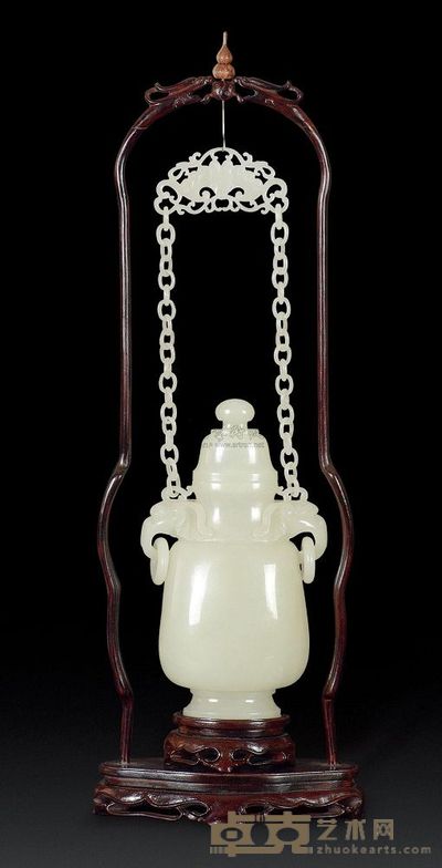 清代 白玉兽耳衔环壶 通高55.5cm；重935g