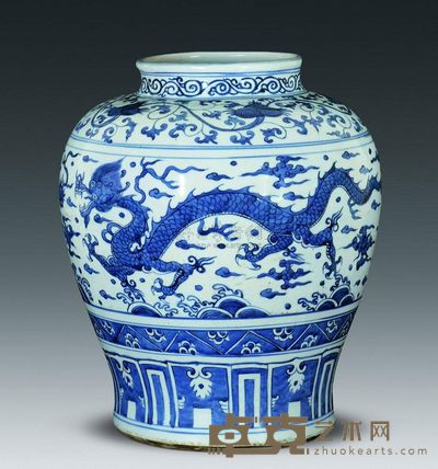 明代 青花云龙赶珠纹罐 高38cm；口16.8cm；底21cm
