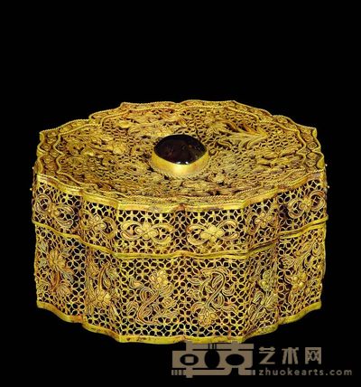 明代 镶含镁石榴石花草菱形盒 